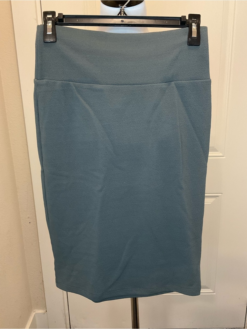 LuLaRoe Cassie Grey Pencil Skirt XS